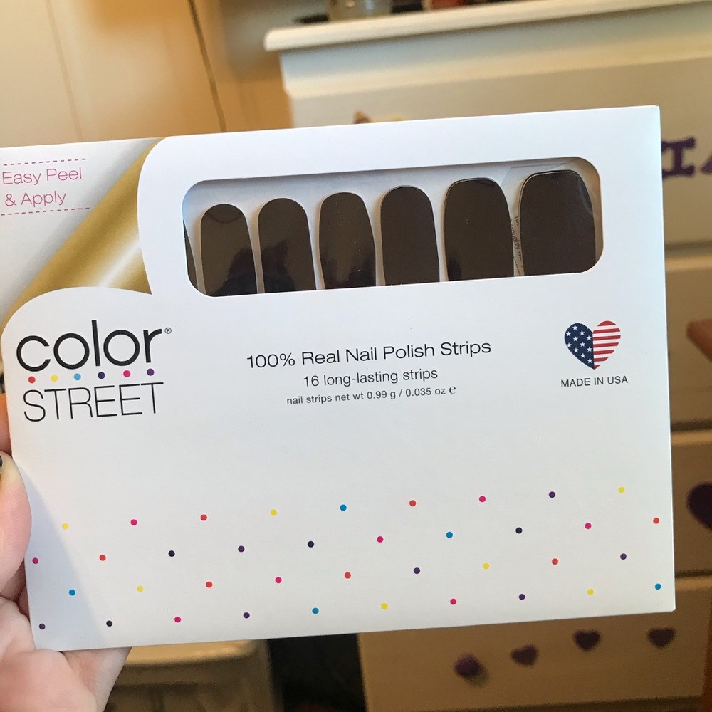 Color Street polish strips- Made in Milan